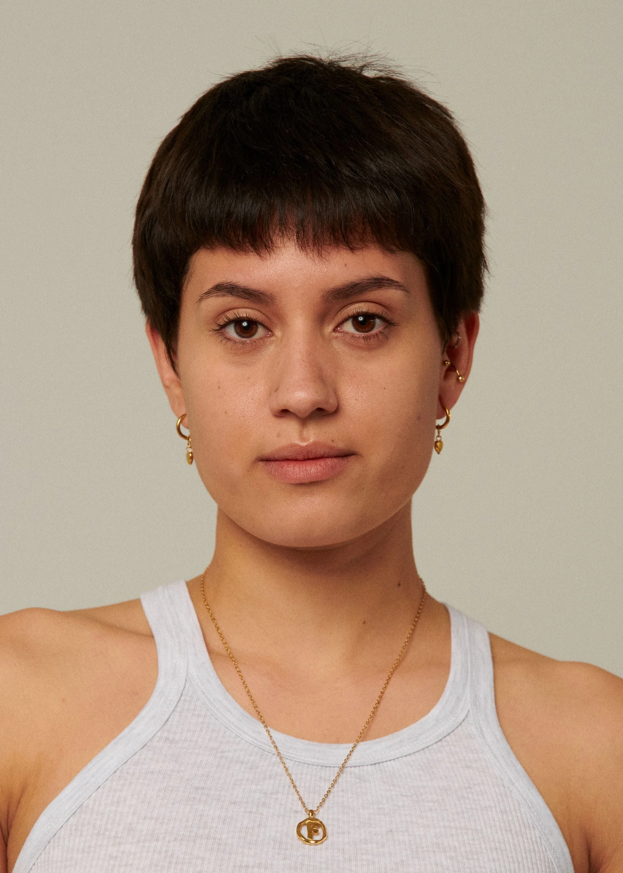 F - THE IDENTITY - Image 3
